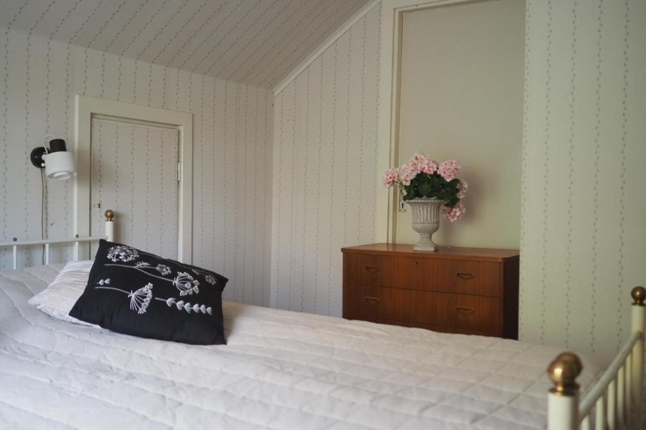 Brukshotellet Oeland - Vandrarhem Degerhamn Exteriér fotografie